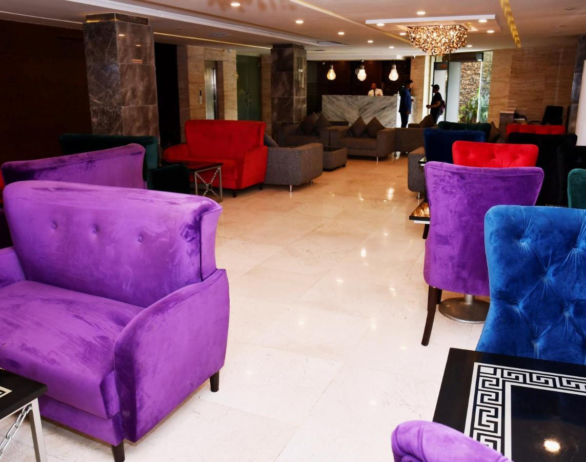 Hotel Akbar International Равалпинди Екстериор снимка